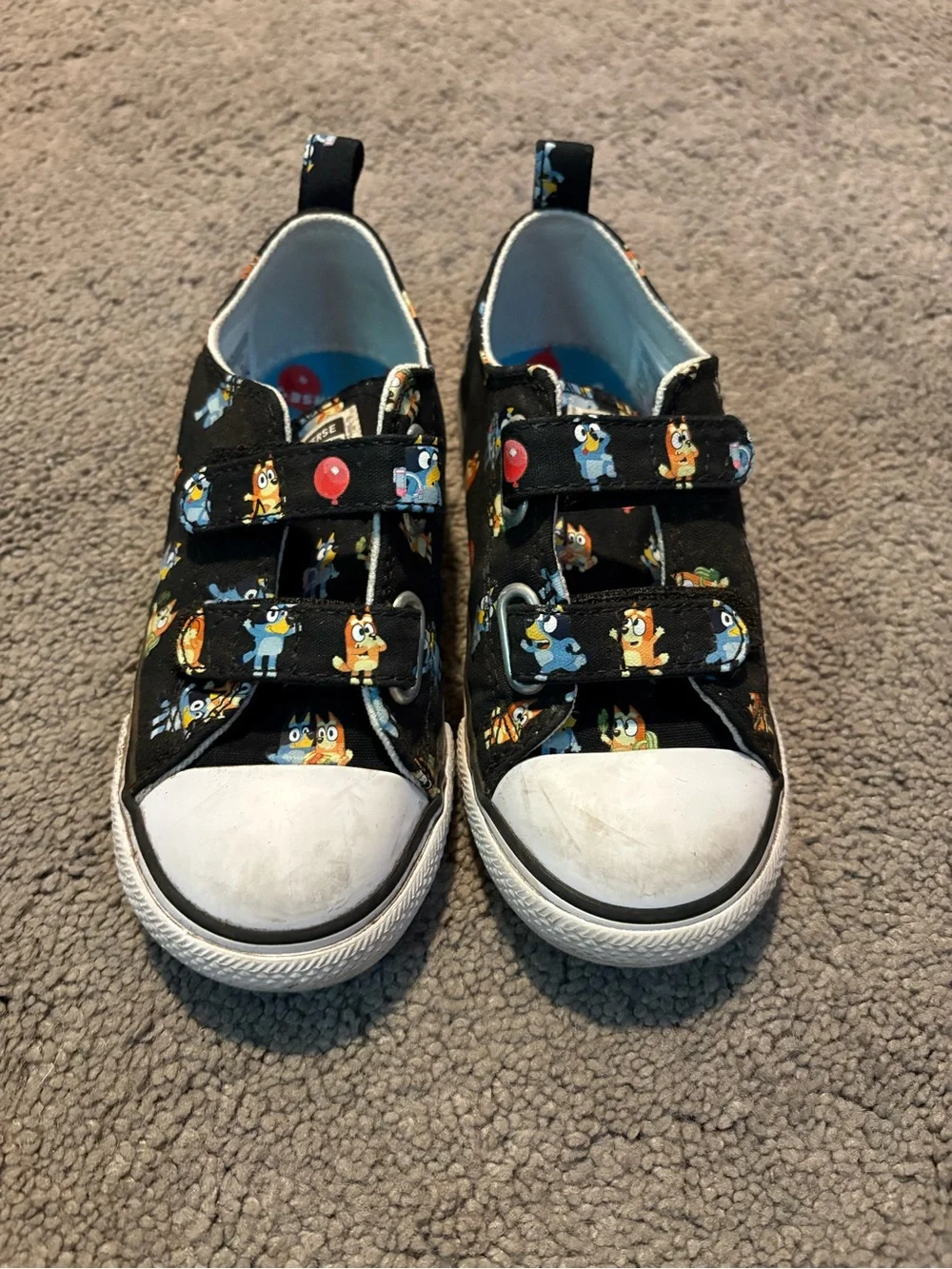 Converse 10c Bluey collab